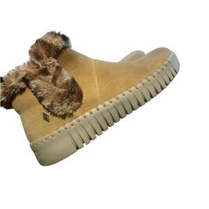 Skechers Tan Fur-Trimmed Ankle Booties